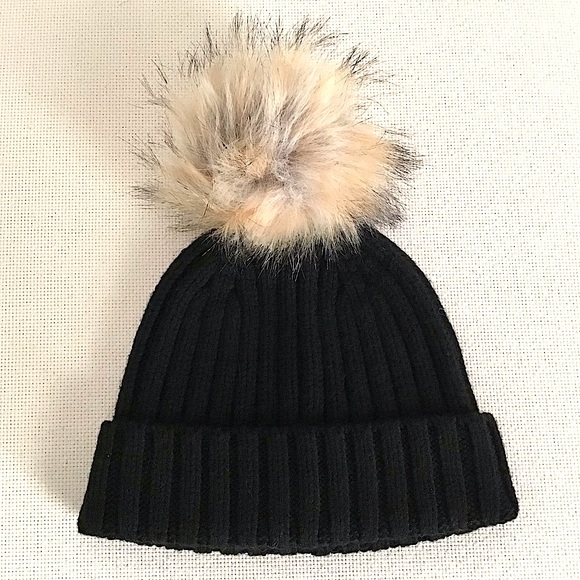 J. CREW Ribbed Beanie With Faux-Fur Pom-Pom NWT - Picture 2 of 9